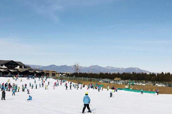 2020-2021北京南山滑雪场开放时间 北京南山滑雪场门票预订
