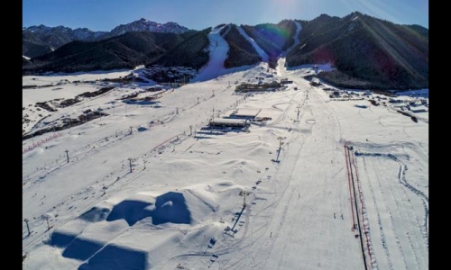 新疆有哪些滑雪场好玩